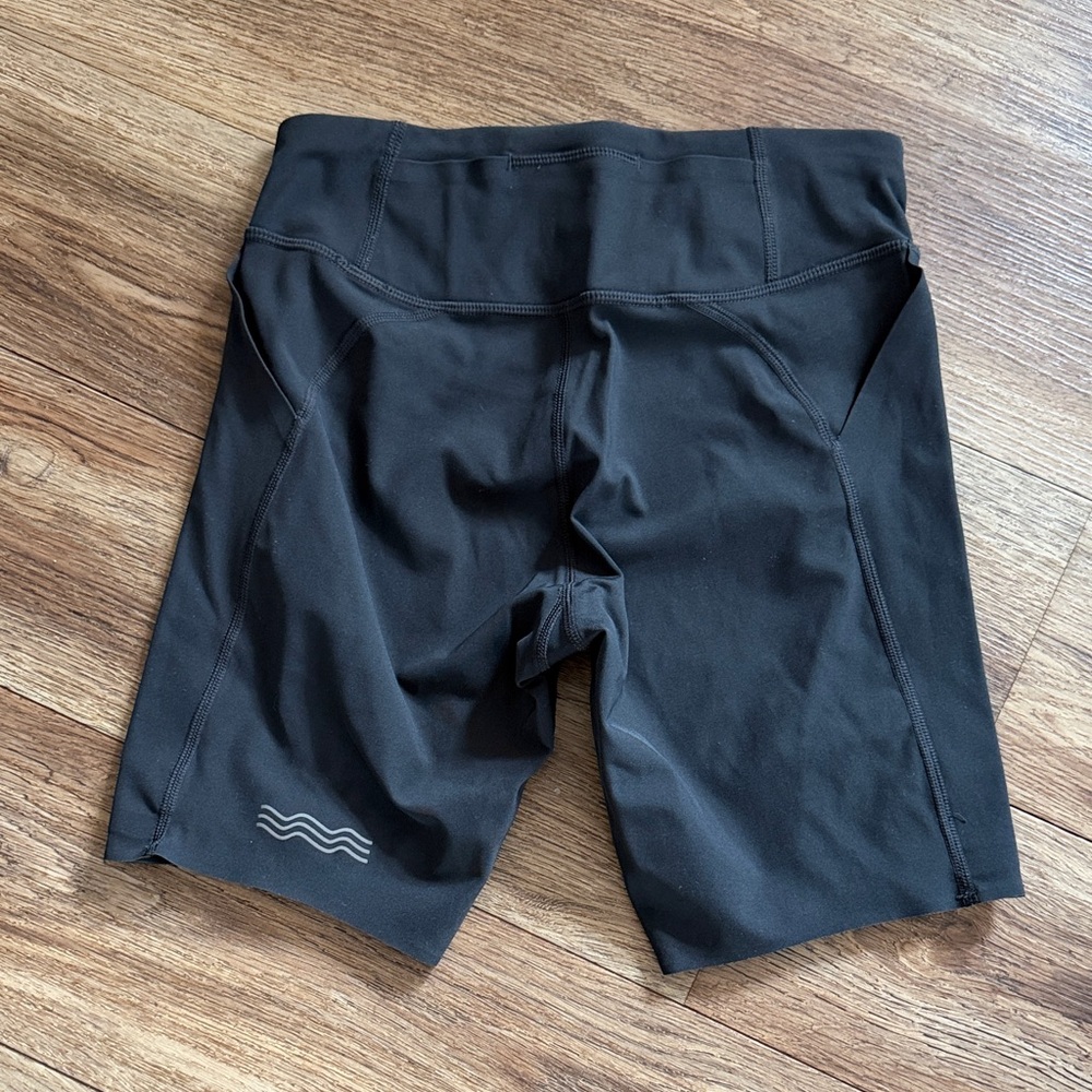 Janji Black Athletic Running Shorts - Picture 2 of 3